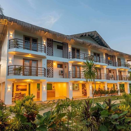 Siargao Lisuga Hotel ゼネラル・ルナ エクステリア 写真